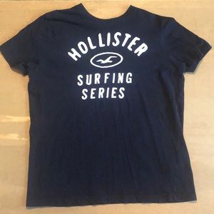 Black Hollister T-shirt